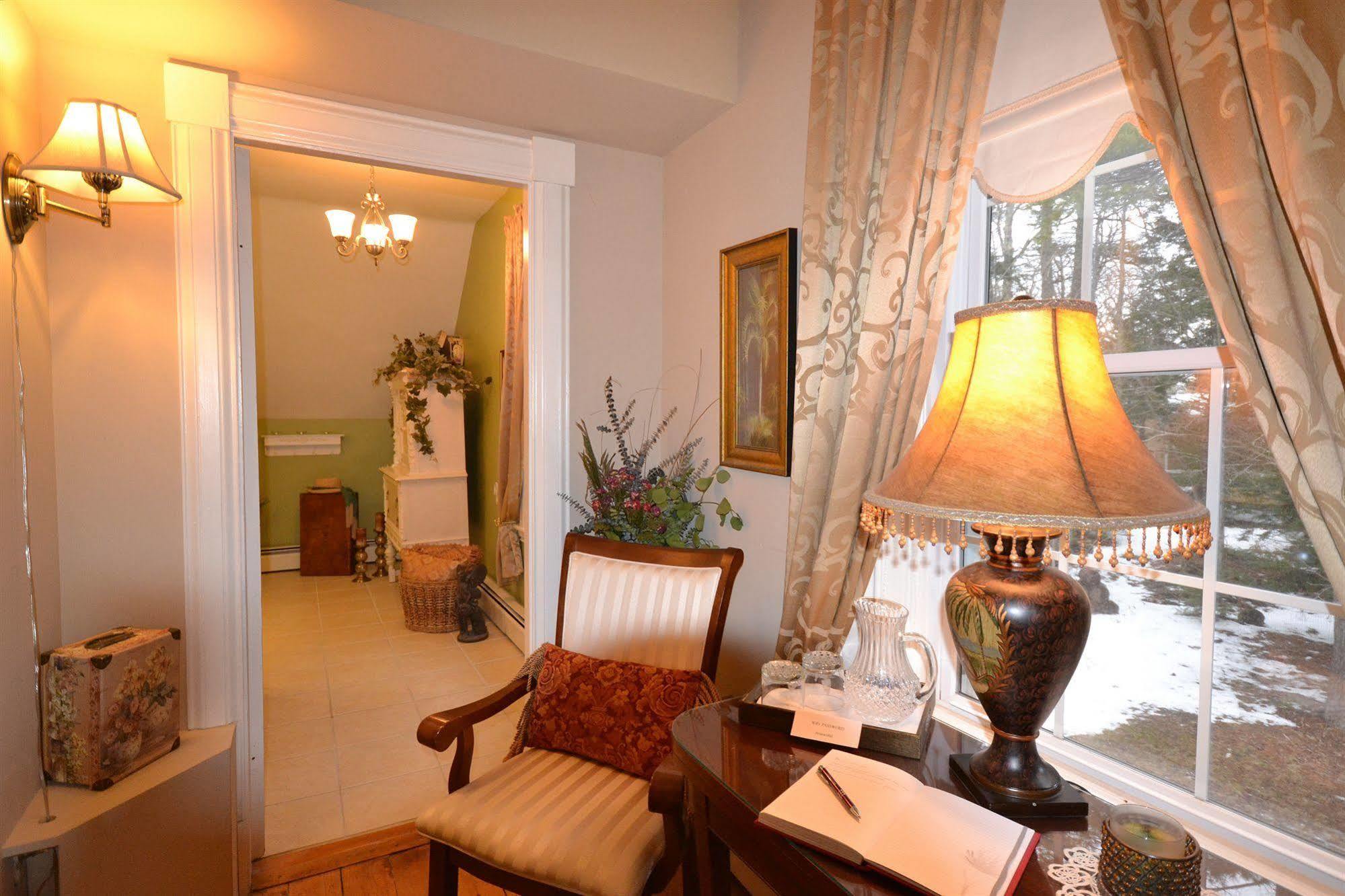 Briarwood Bed & Breakfast Elmsdale Екстериор снимка